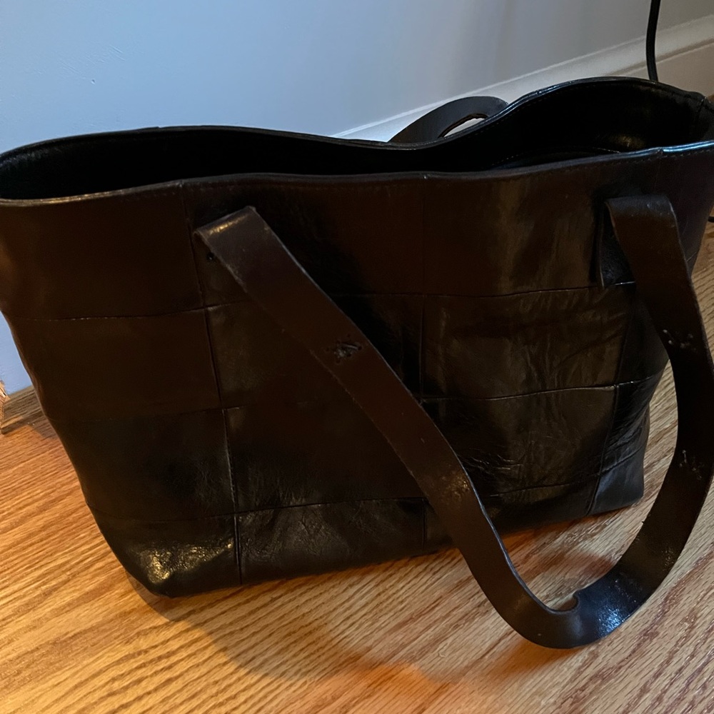 Y2K Banana Republic black leather bag